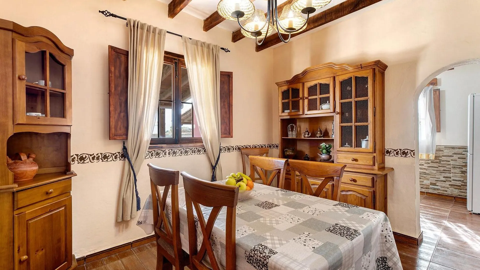 Casa Elvira Βίλα Chimiche